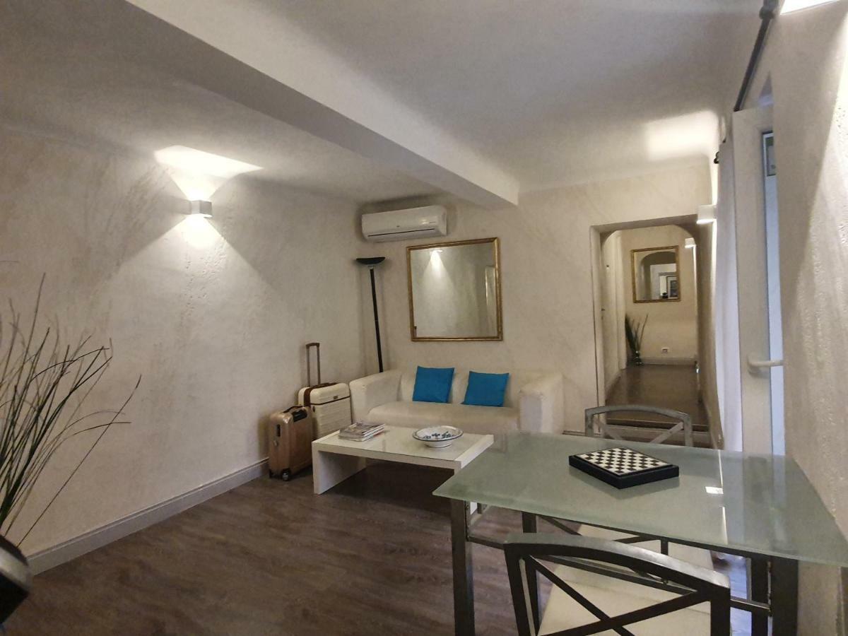Delsi Suites Pantheon Rom Eksteriør billede